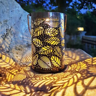 QIShi Solar Lantern Outdoor Hanging, Waterproof LED Solar Lights Retro Leaf Pattern Decorative Lamps for Garden Patio Tabletop, Warm/Cold White, Auto On/Off, (Leaf.)