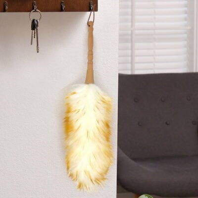 18.9-Inch Pure Lambs Wool Duster with Wood Handle(Pack of 1)